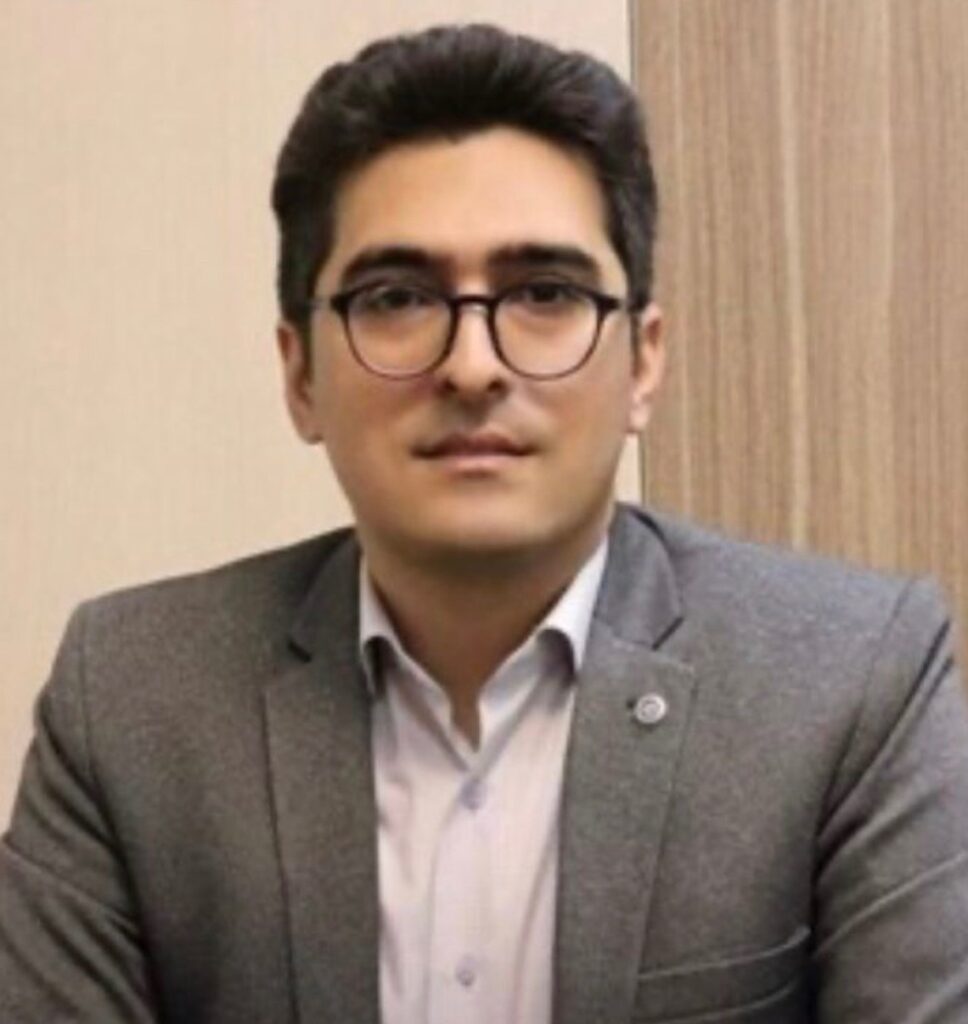 وحید دوست محمدی